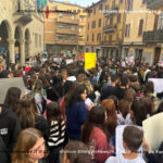 VN24_20221028_Vergato_Marcia studenti_003